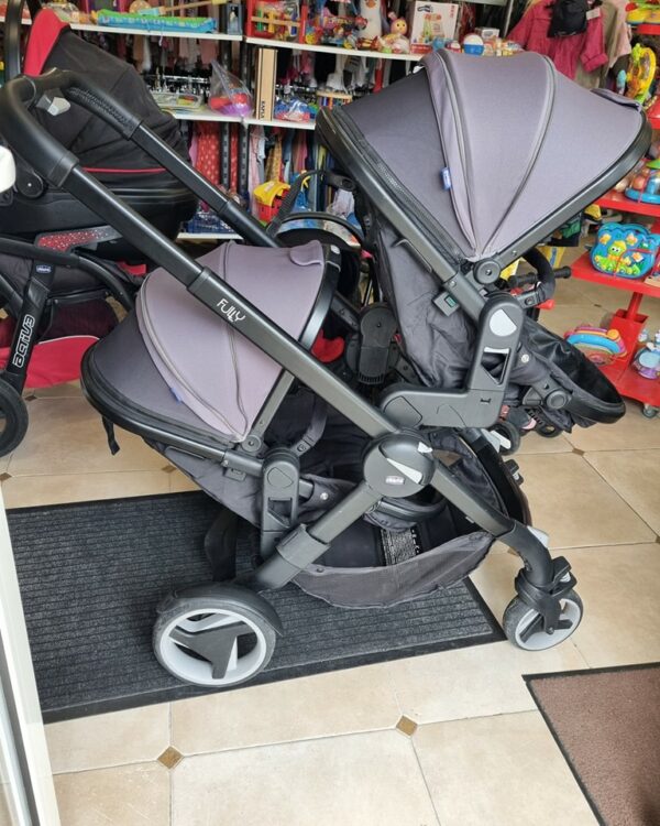 Poussette double Fully chicco + cosy