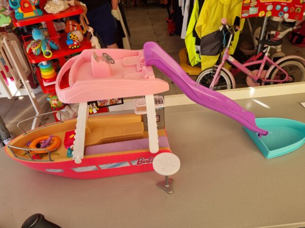 Bateau de barbie + toboggan
