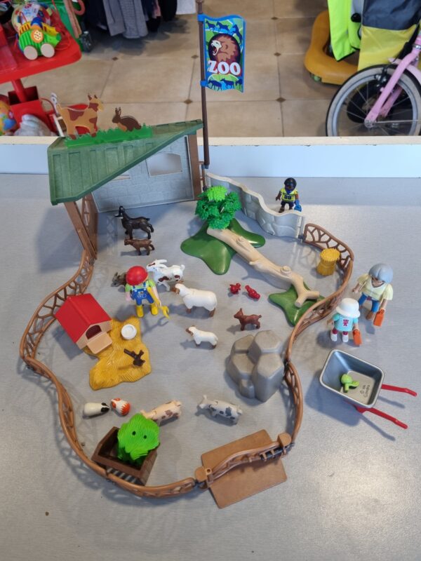 PLAYMOBIL 6635 - parc animalier