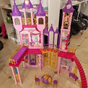 chateau de princesse stacy