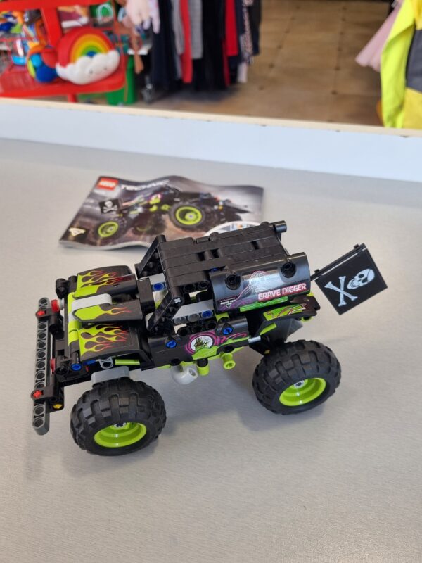 LEGO - technic voiture 42118