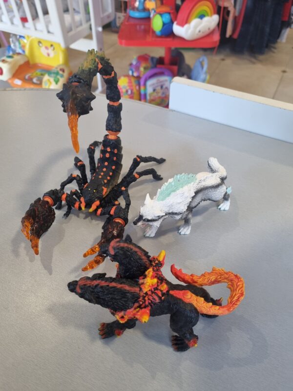 lot de figurines schleich monstres
