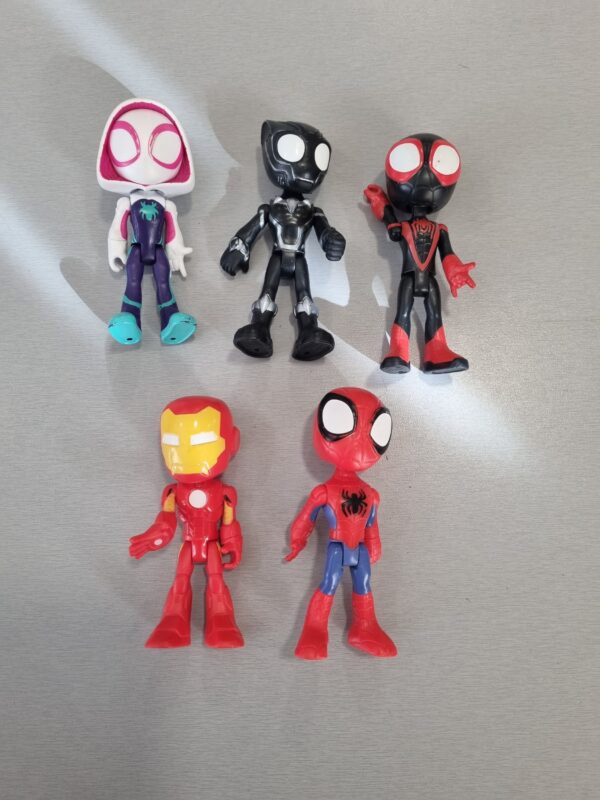 lot spidey et ses amis