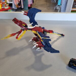 LEGO 31102 - dragon creator