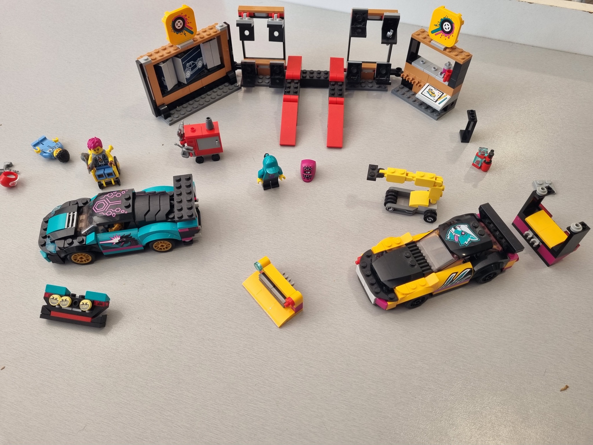 LEGO 60389 - réparations de voitures
