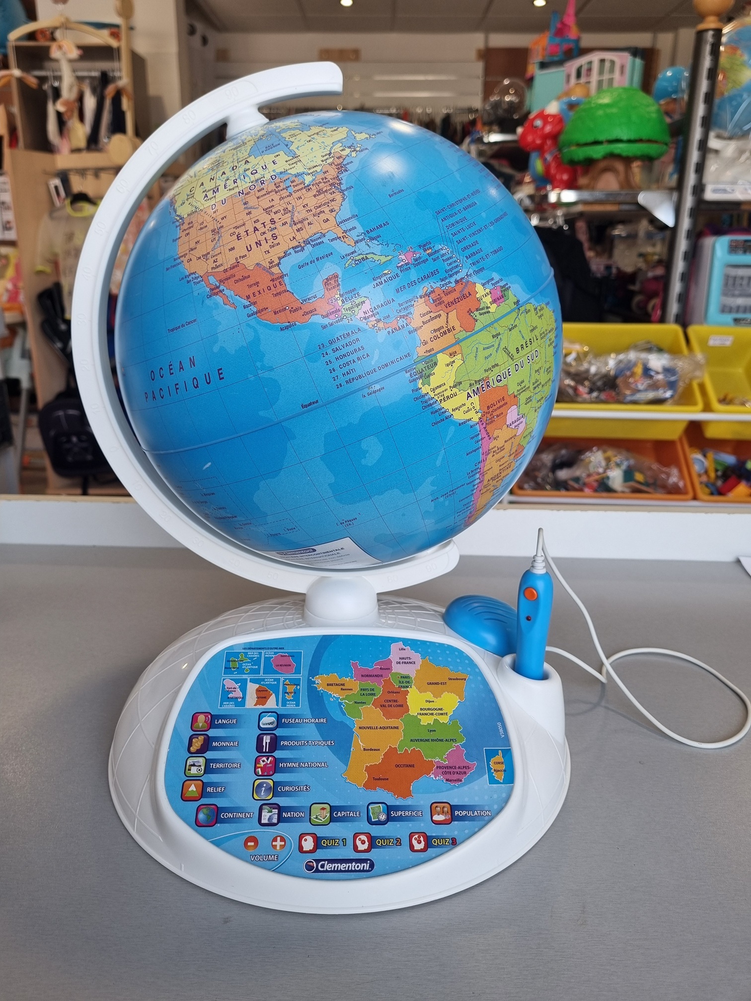 exploraglobe clementoni