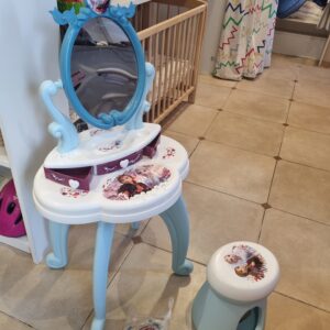Coiffeuse reine des neiges