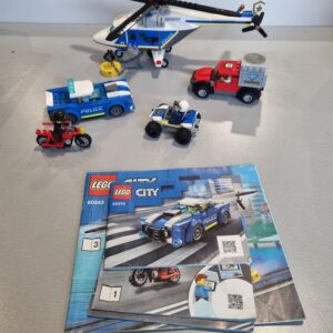 LEGO 60243 + 60312 - l'arrestation en hélicoptère