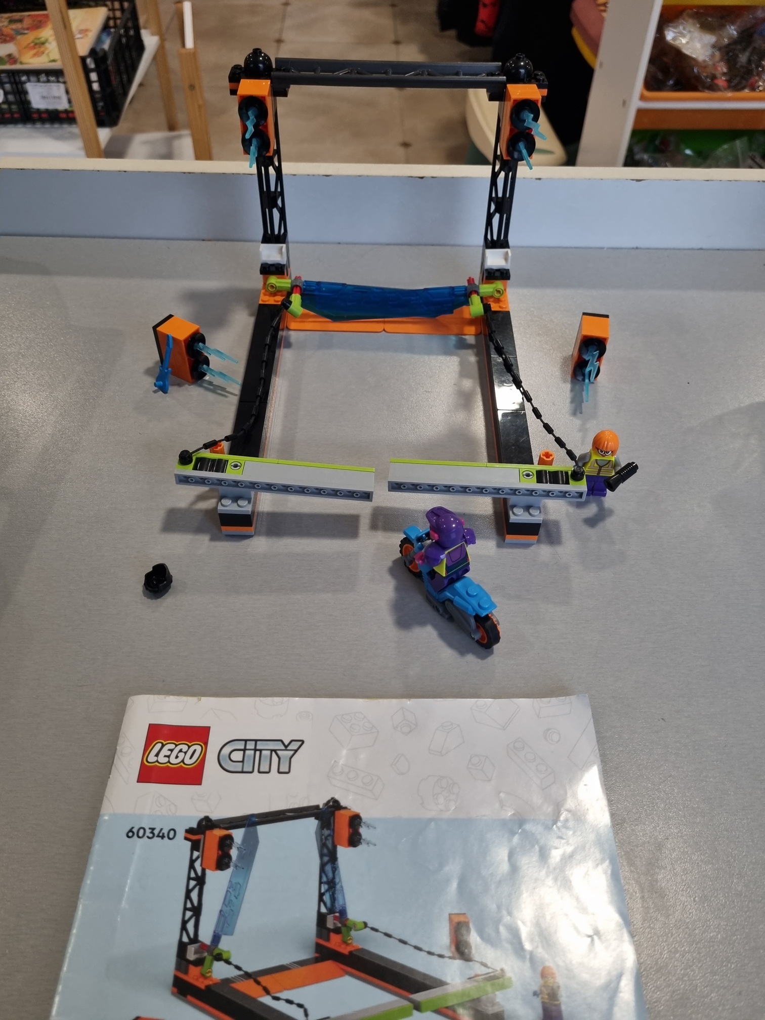 LEGO 60340 - le défi de cascade